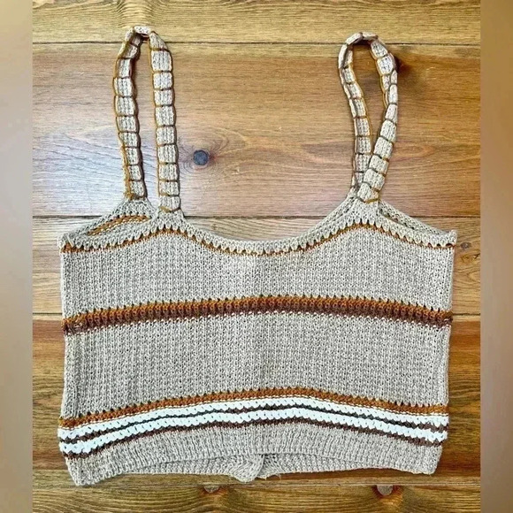 ASTR The Label | Sweater Knit Tank Top | Button Front | Neutral | Women’s M - Picture 3 of 4